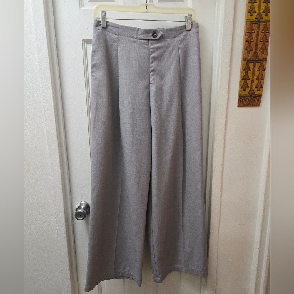 Lioness Wide Leg Pants in Light Gray